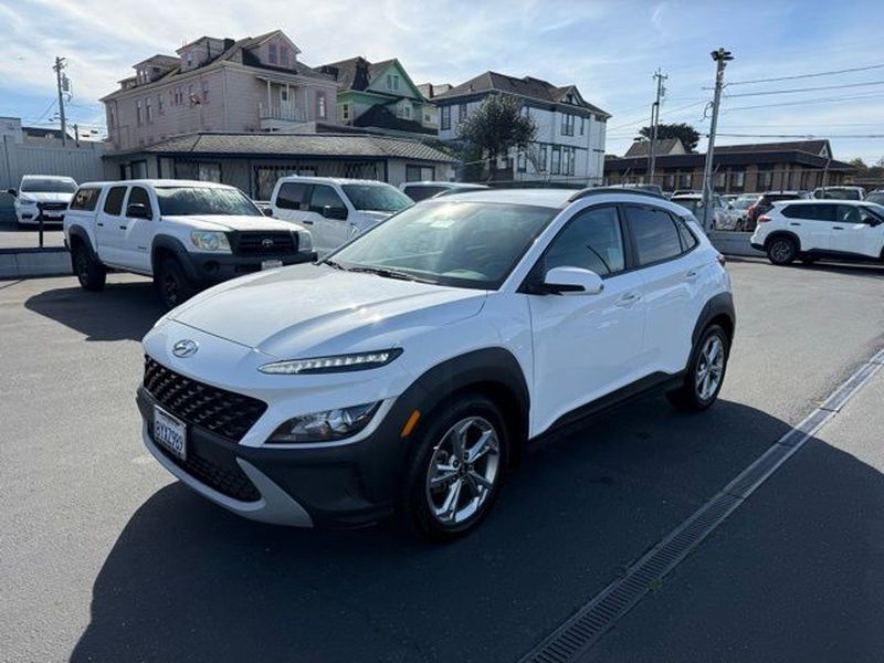 2022 Hyundai Kona SEL FWD