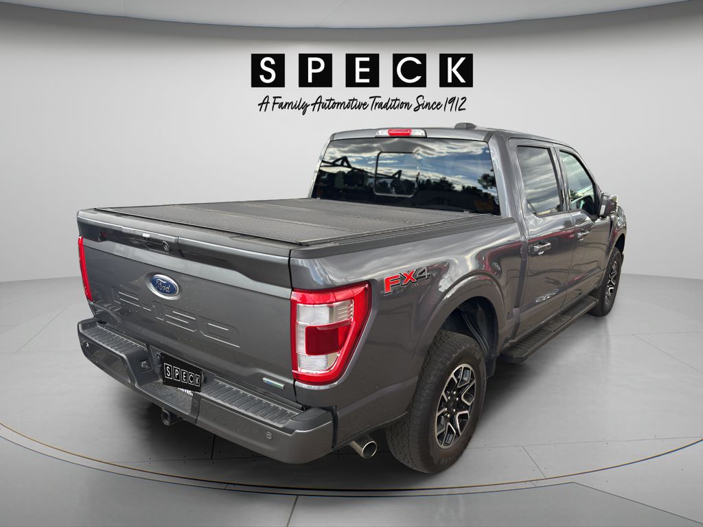 View vehicle photo 5