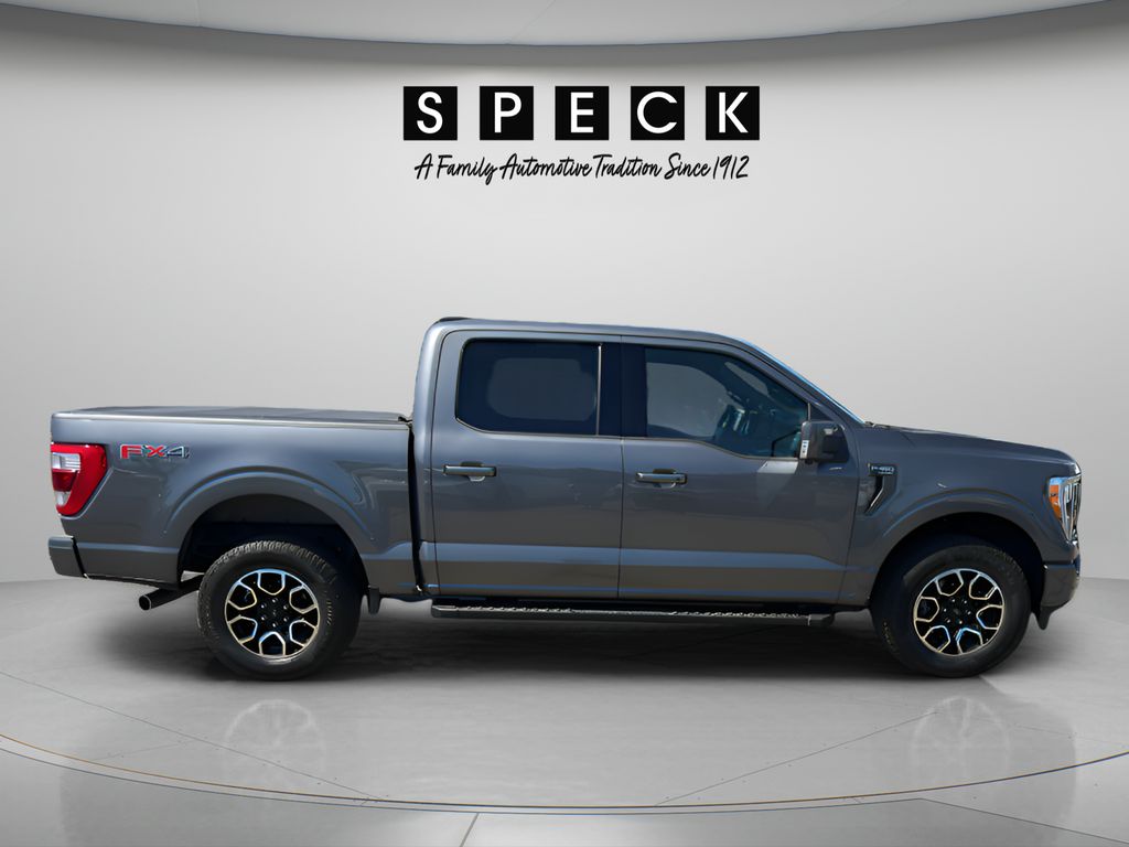 View vehicle photo 6