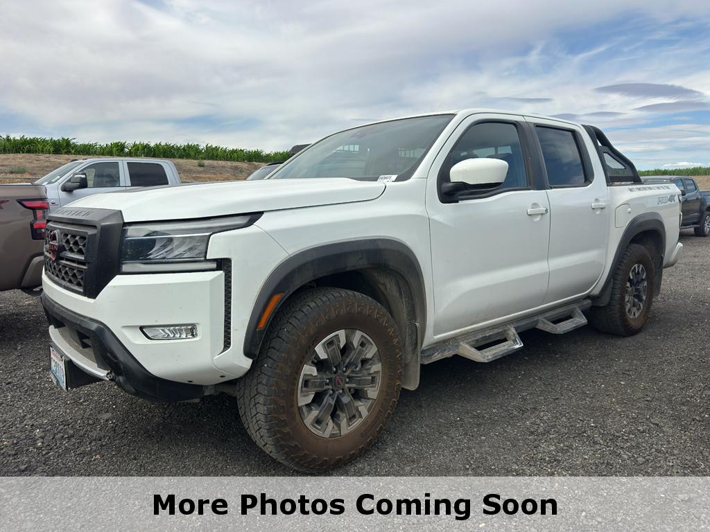2022 Nissan Frontier PRO-4X Crew Cab 4WD