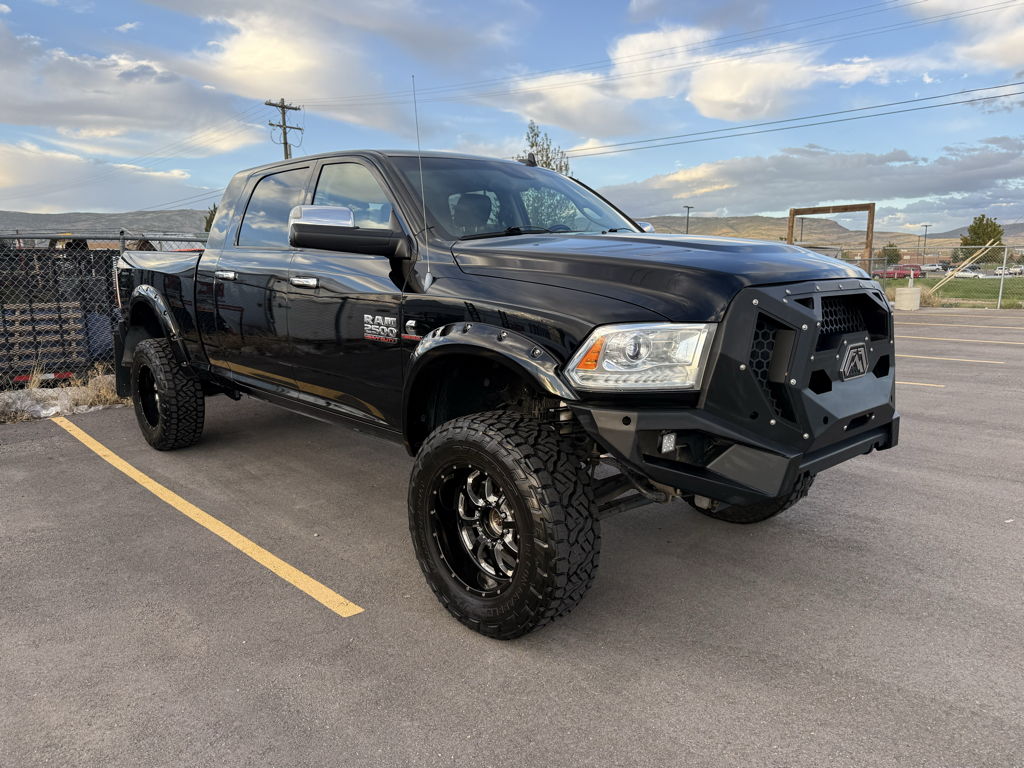 Black Clearcoat 2013 RAM 2500 Pickup Truck Four-Wheel Drive 6-Speed Automatic