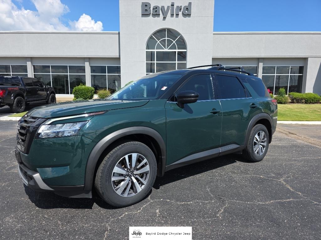 Obsidian Green Pearl/Super Black 2023 Nissan Pathfinder SUV / Crossover Front-Wheel Drive 9-Speed Automatic