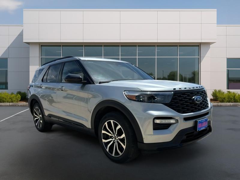  2023 Ford Explorer ST-Line AWD   