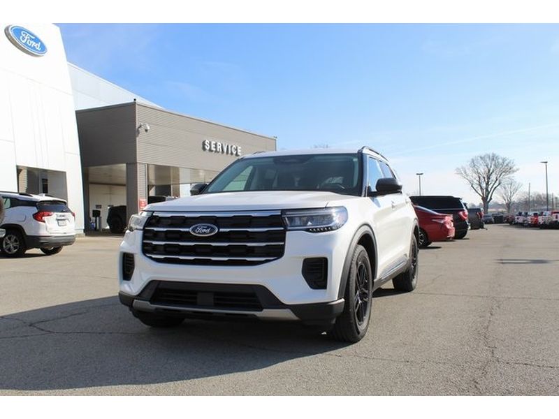 Star White Metallic Tri-Coat 2025 Ford Explorer SUV / Crossover Rear-Wheel Drive Automatic