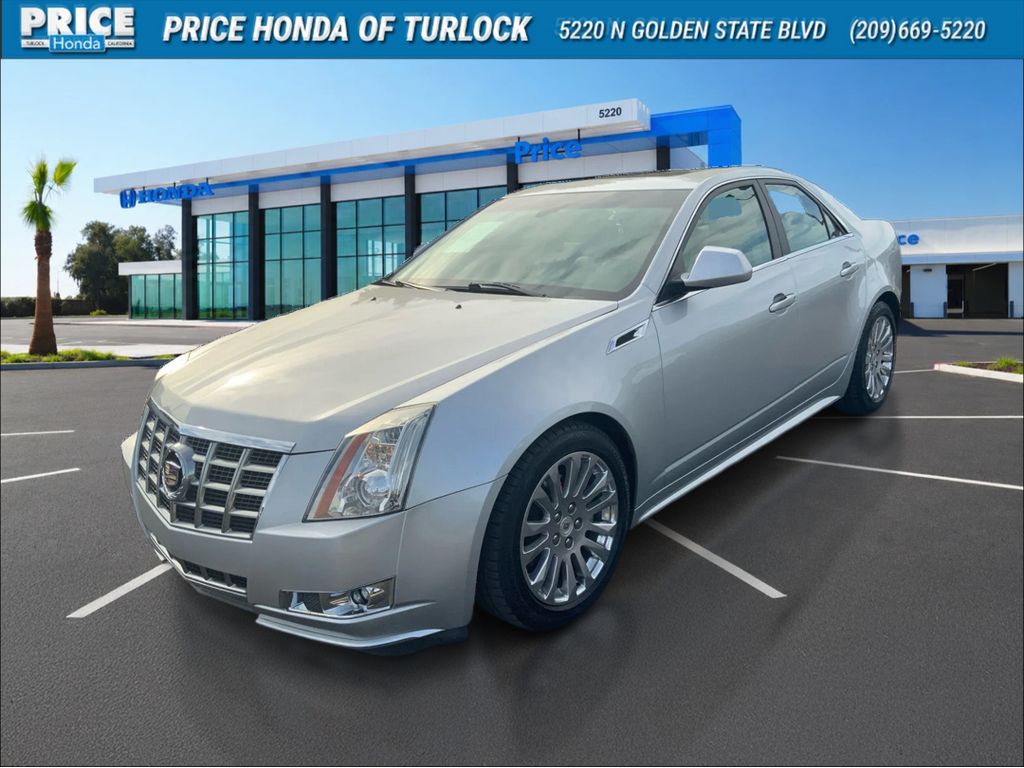 Radiant Silver Metallic 2013 Cadillac CTS Sedan Rear-Wheel Drive 6-Speed Automatic
