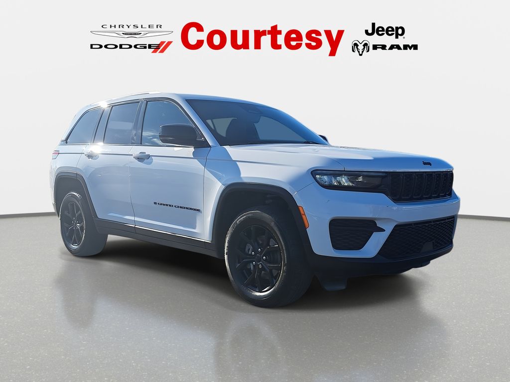 2024 Jeep Grand Cherokee Altitude 4WD