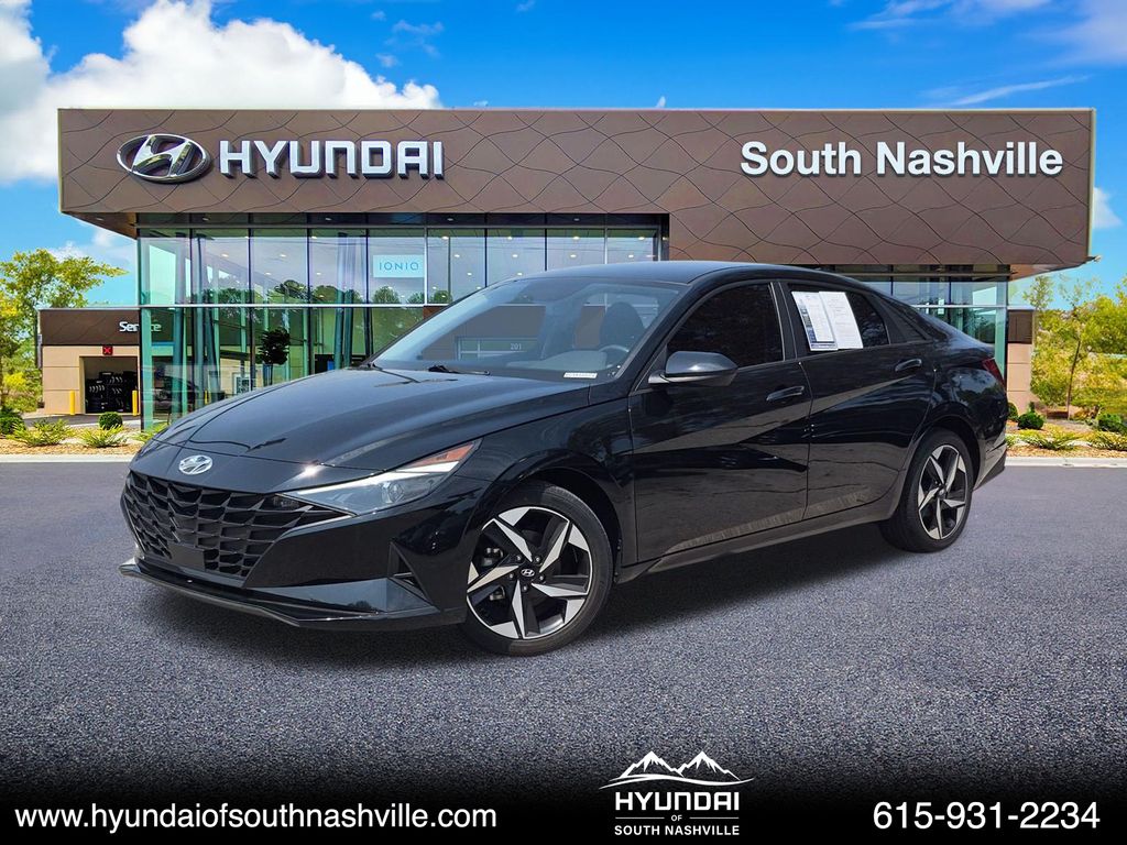 2023 Hyundai Elantra SEL FWD