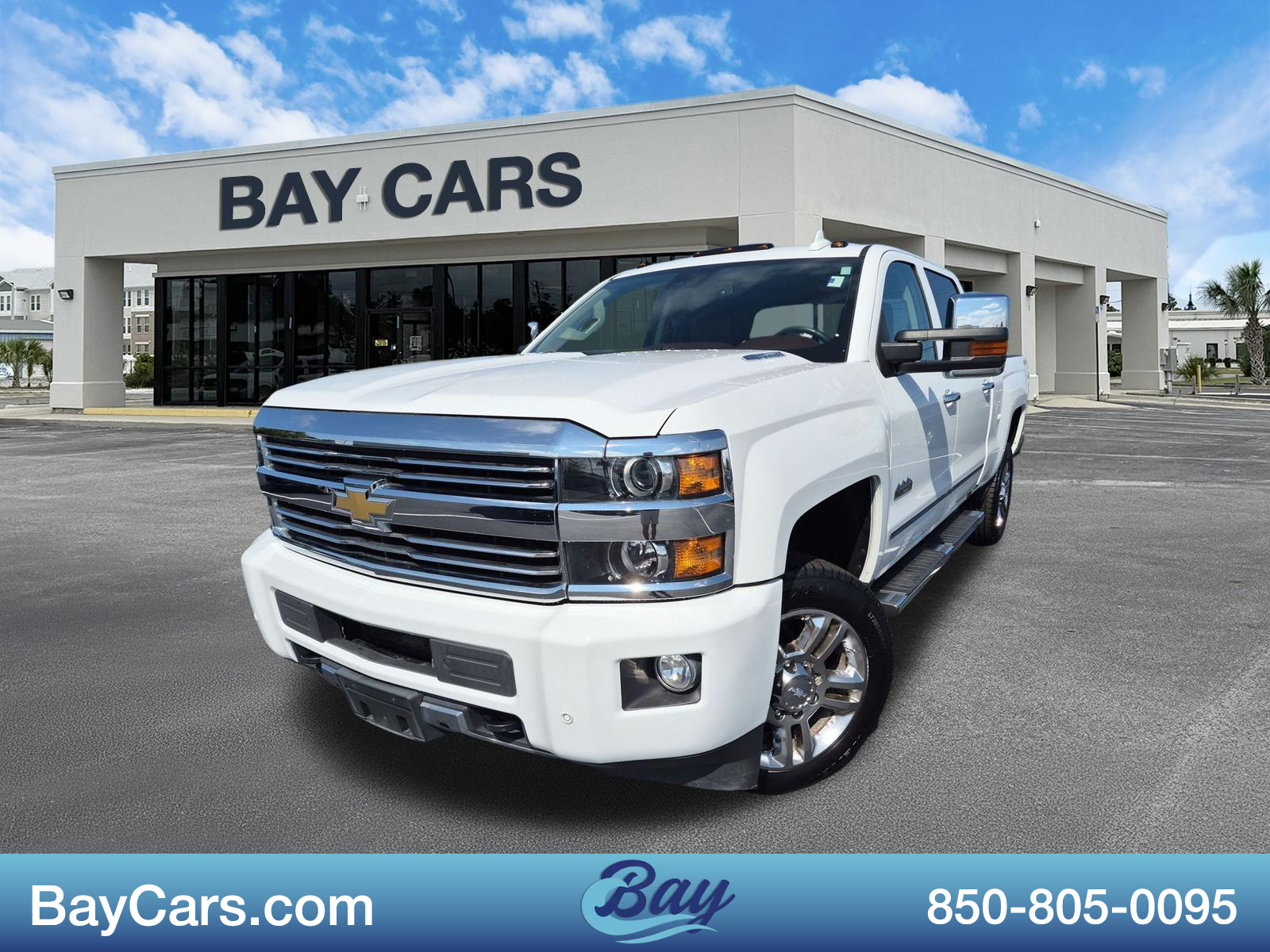Summit White 2016 Chevrolet Silverado 2500HD Pickup Truck Four-Wheel Drive 6-Speed Automatic
