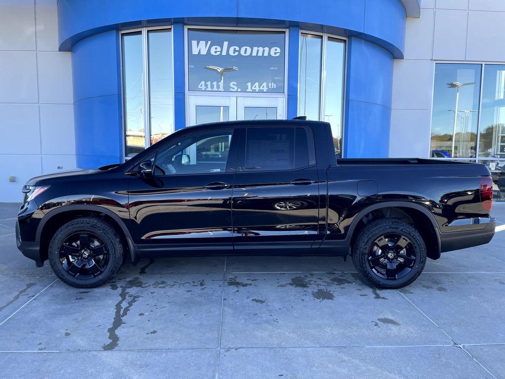 Black 2026 Honda Ridgeline Pickup Truck All-Wheel Drive Automatic