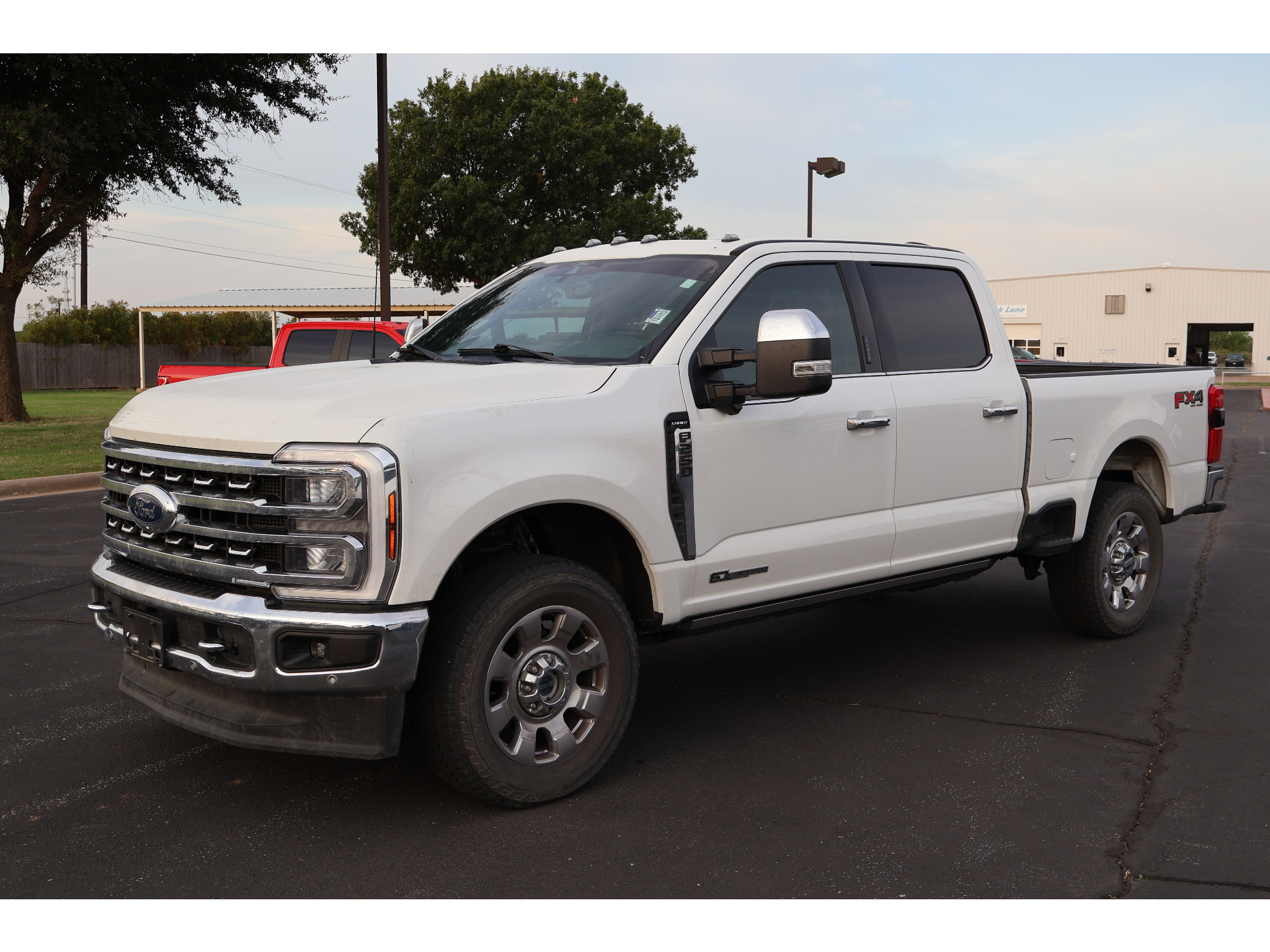 2024 Ford F-250 Super Duty Lariat Crew Cab 4WD