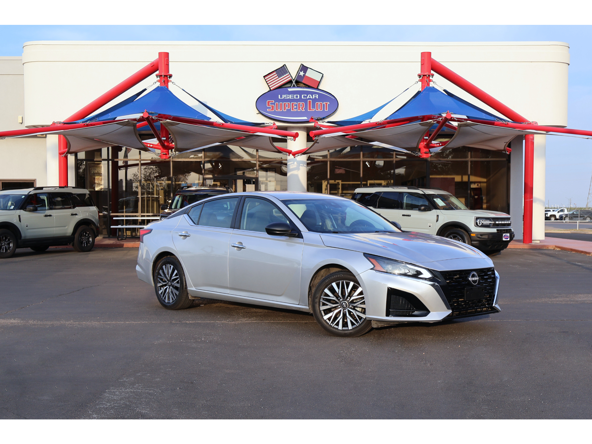 2025 Nissan Altima 2.5 SV FWD