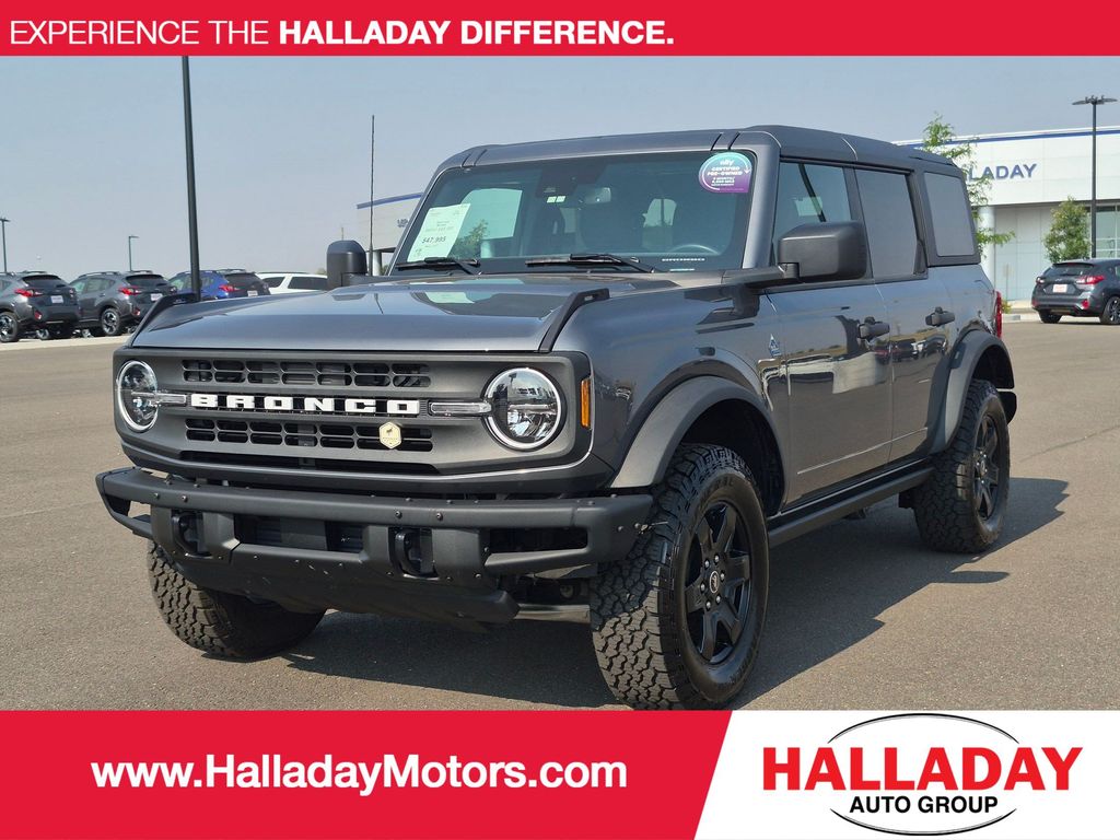 2024 Ford Bronco Black Diamond 4-Door 4WD