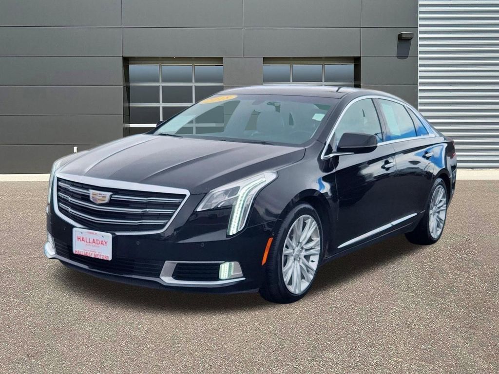 Black Raven 2018 Cadillac XTS Luxury FWD Sedan Front-Wheel Drive 6-Speed Automatic