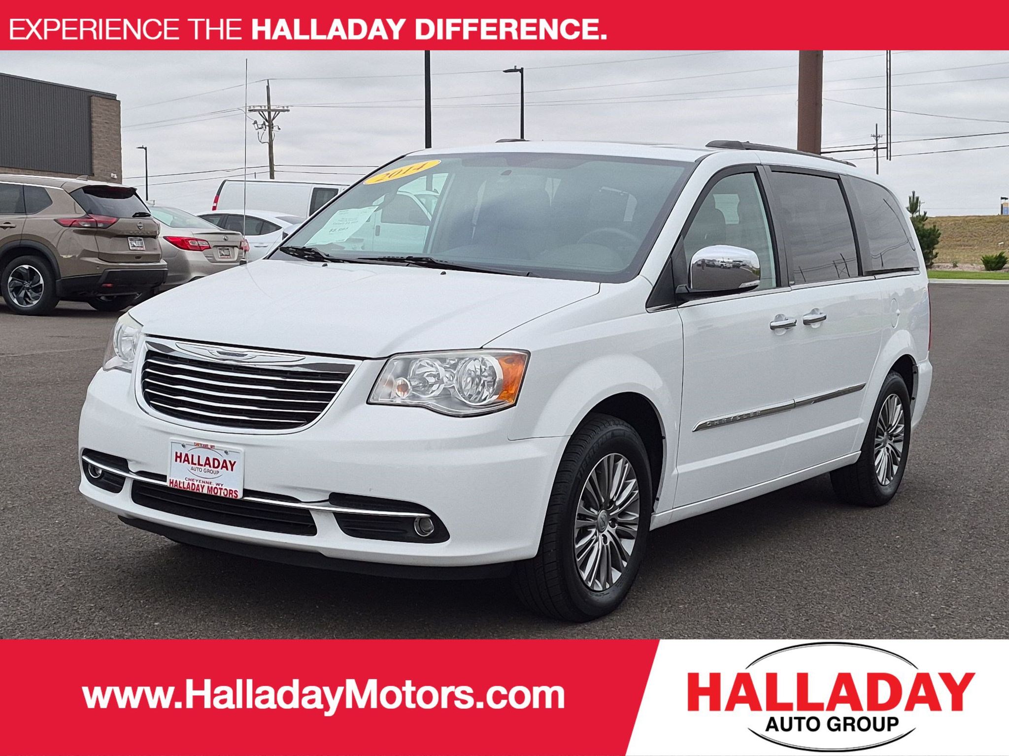 2014 Chrysler Town & Country Touring-L FWD