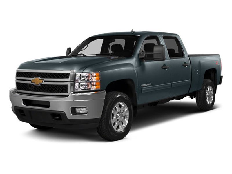 Silver Ice Metallic 2014 Chevrolet Silverado 2500HD LT Crew Cab 4WD Pickup Truck Four-Wheel Drive 6-Speed Automatic