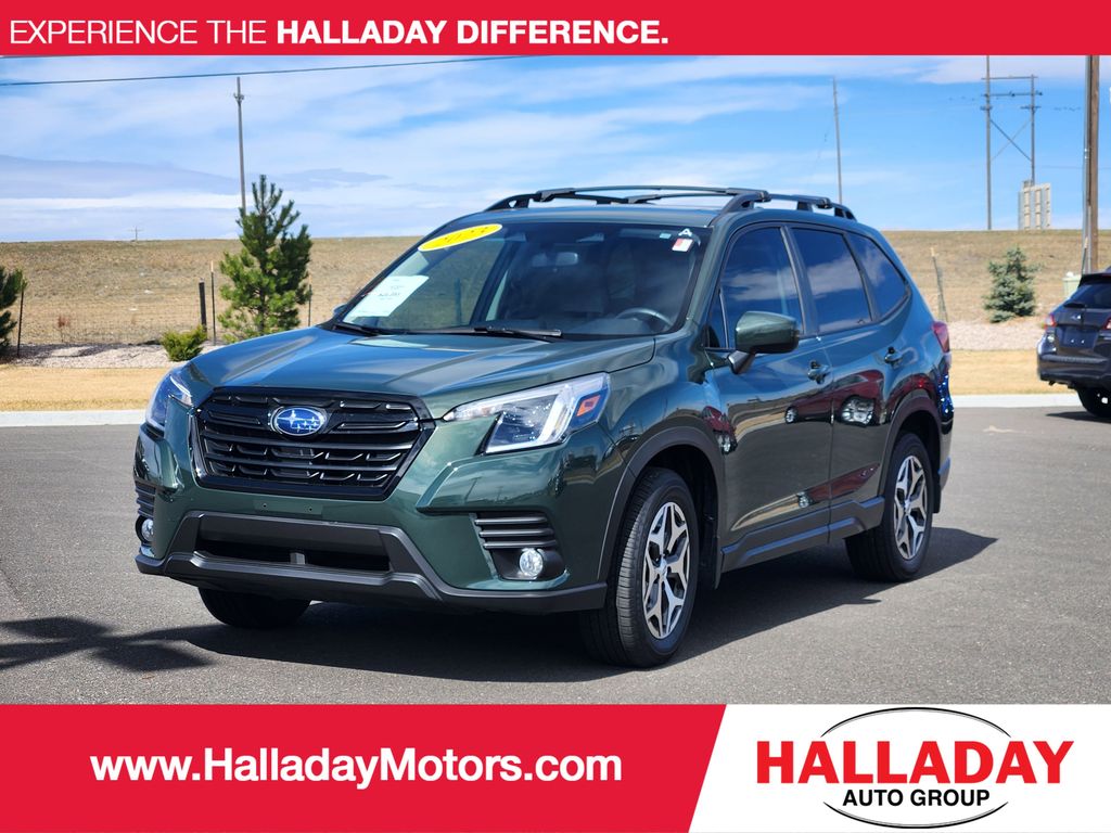 2023 Subaru Forester Premium Crossover AWD