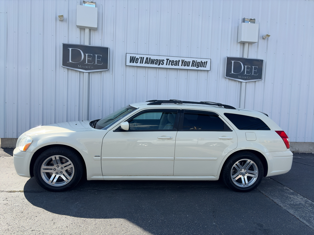 2005 Dodge Magnum R/T RWD