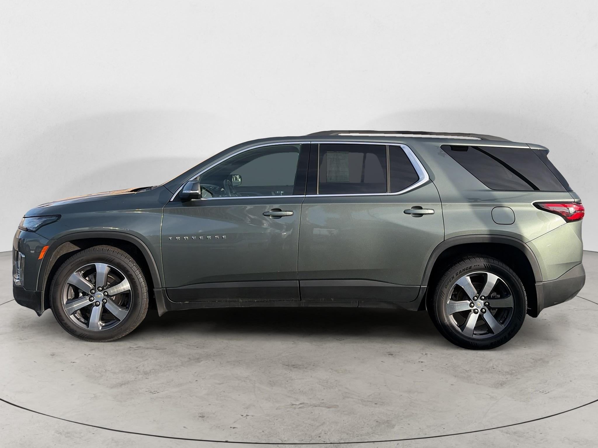 2022 Chevrolet Traverse LT Leather AWD