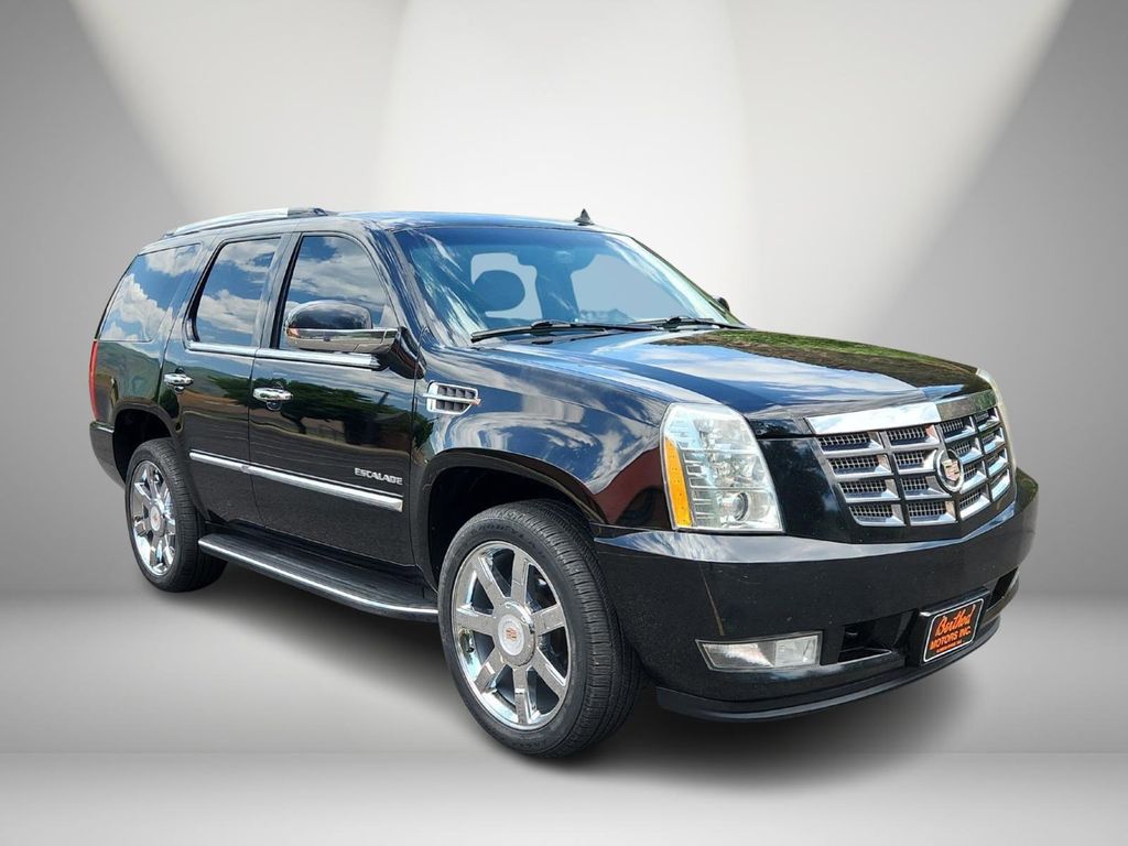 Cadillac Escalade 2013