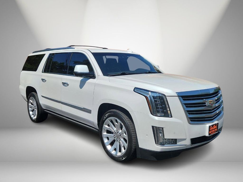 Cadillac Escalade ESV 2019