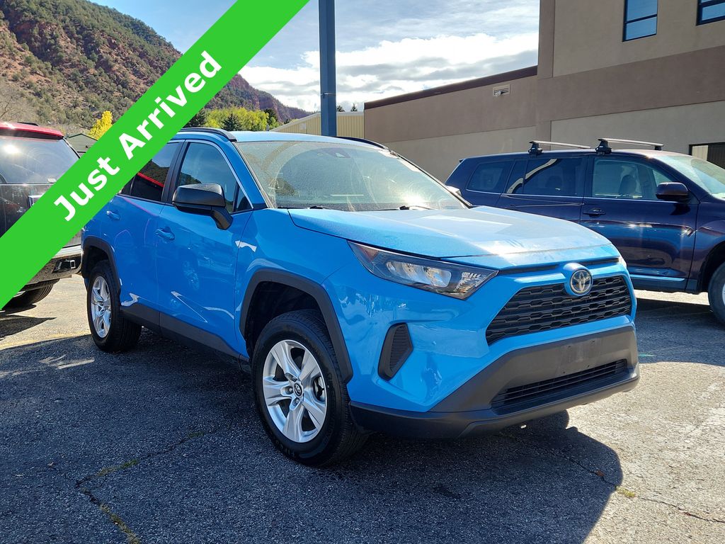 Toyota RAV4 2021