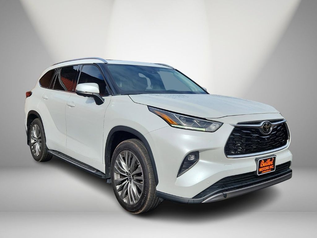 Toyota Highlander 2023