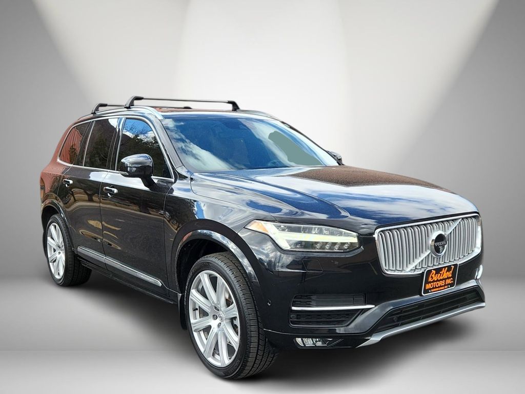 Volvo XC90 2019