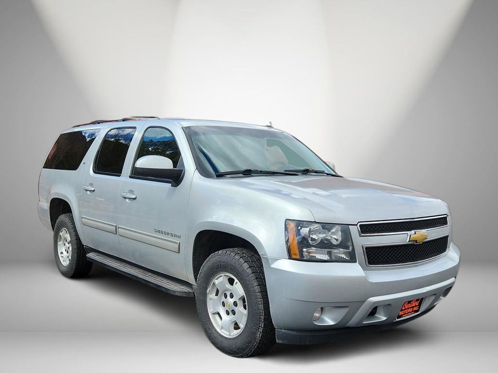Chevrolet Suburban 2014