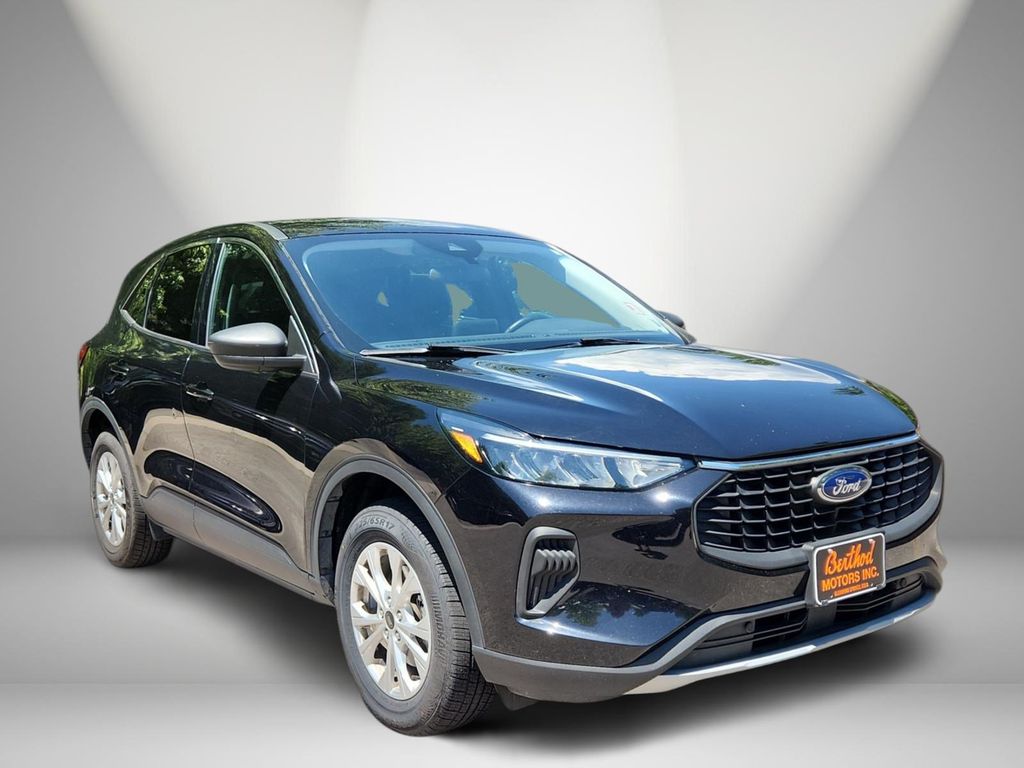 Ford Escape 2024