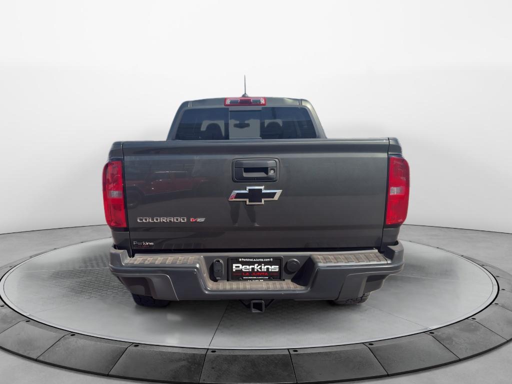 View vehicle photo 6