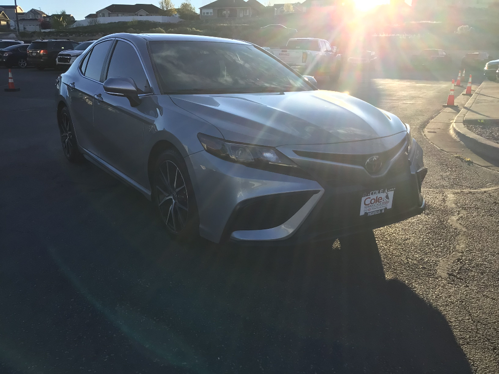 Celestial Silver Metallic 2023 Toyota Camry SE AWD Sedan All-Wheel Drive 8-Speed Automatic