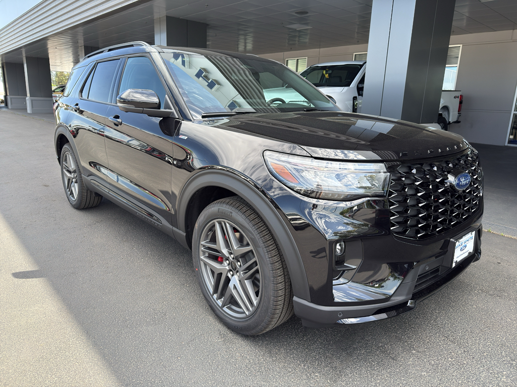Agate Black Metallic 2026 Ford Explorer SUV / Crossover All-Wheel Drive Automatic