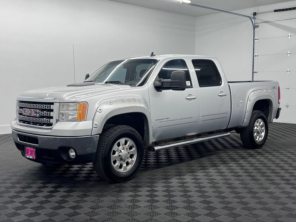 Quicksilver Metallic 2014 GMC Sierra 3500HD Pickup Truck Four-Wheel Drive 6-Speed Automatic