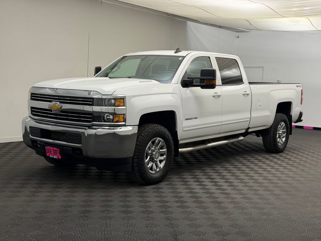 Summit White 2016 Chevrolet Silverado 3500HD LT Crew Cab 4WD Pickup Truck Four-Wheel Drive 6-Speed Automatic