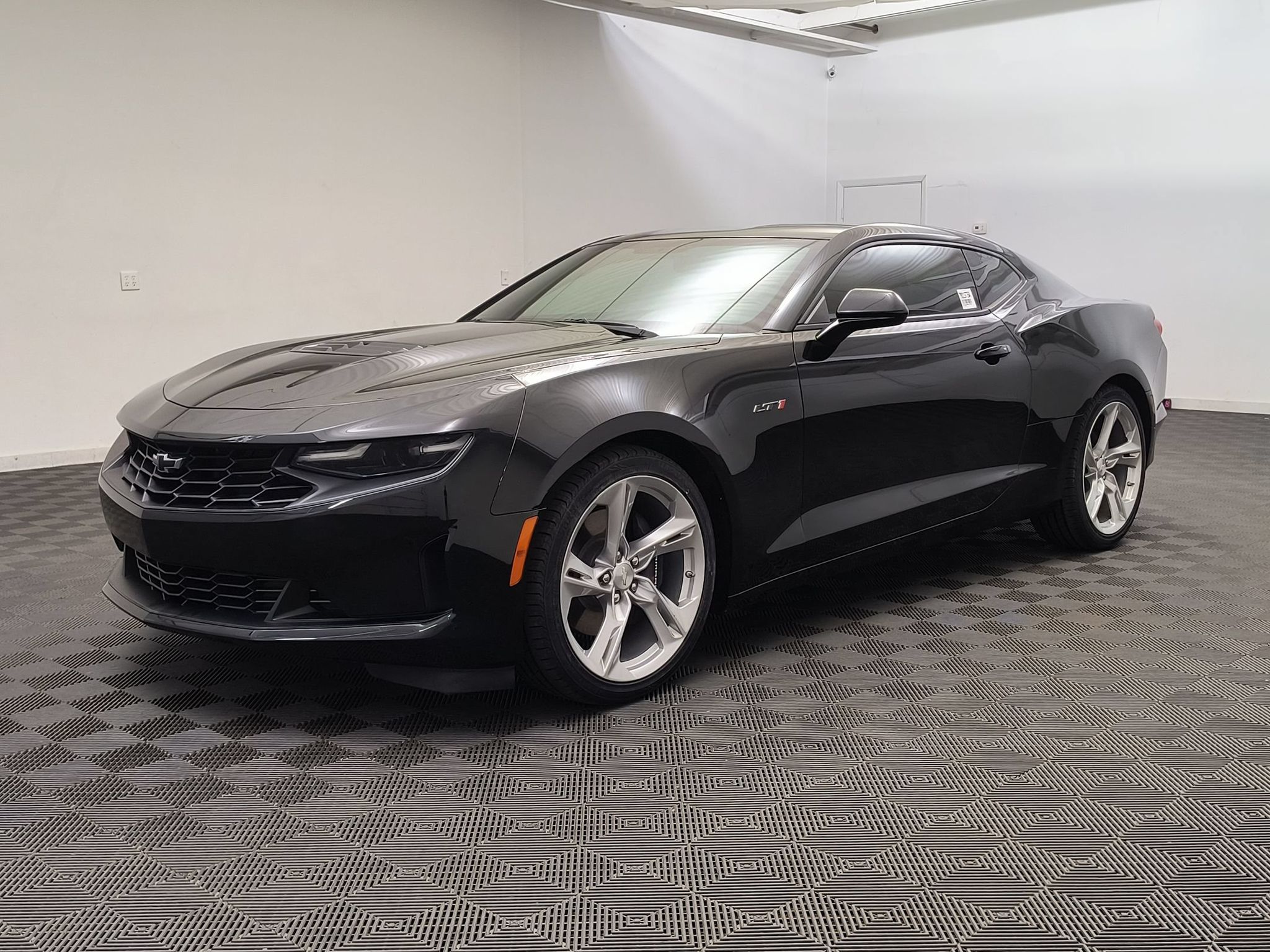 2021 Chevrolet Camaro LT1 Coupe RWD