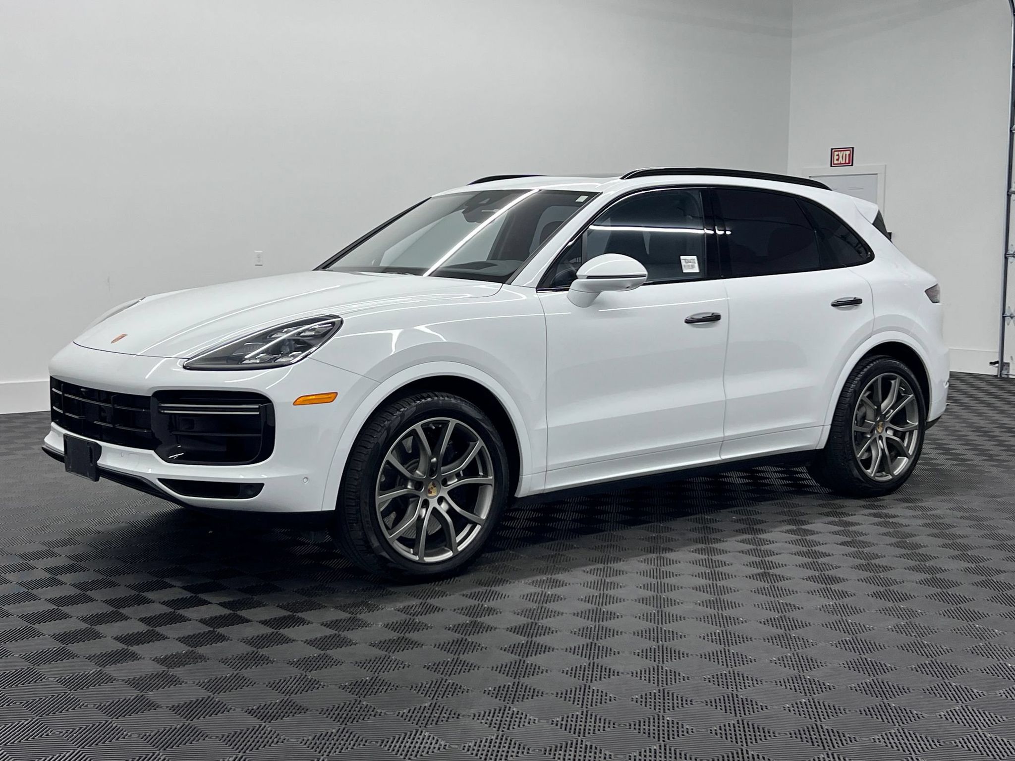 2022 Porsche Cayenne Turbo AWD