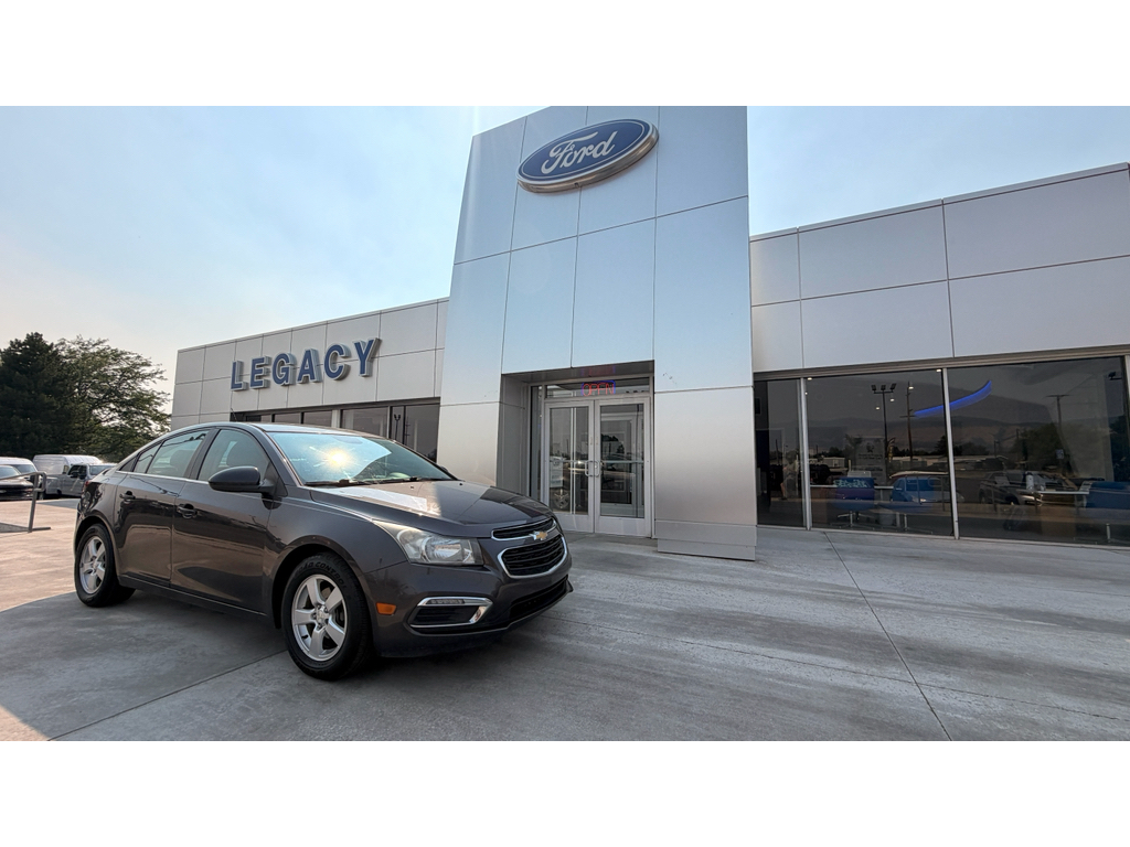 Gray (Tungsten Metallic) 2015 Chevrolet Cruze Sedan Front-Wheel Drive 6-Speed Automatic