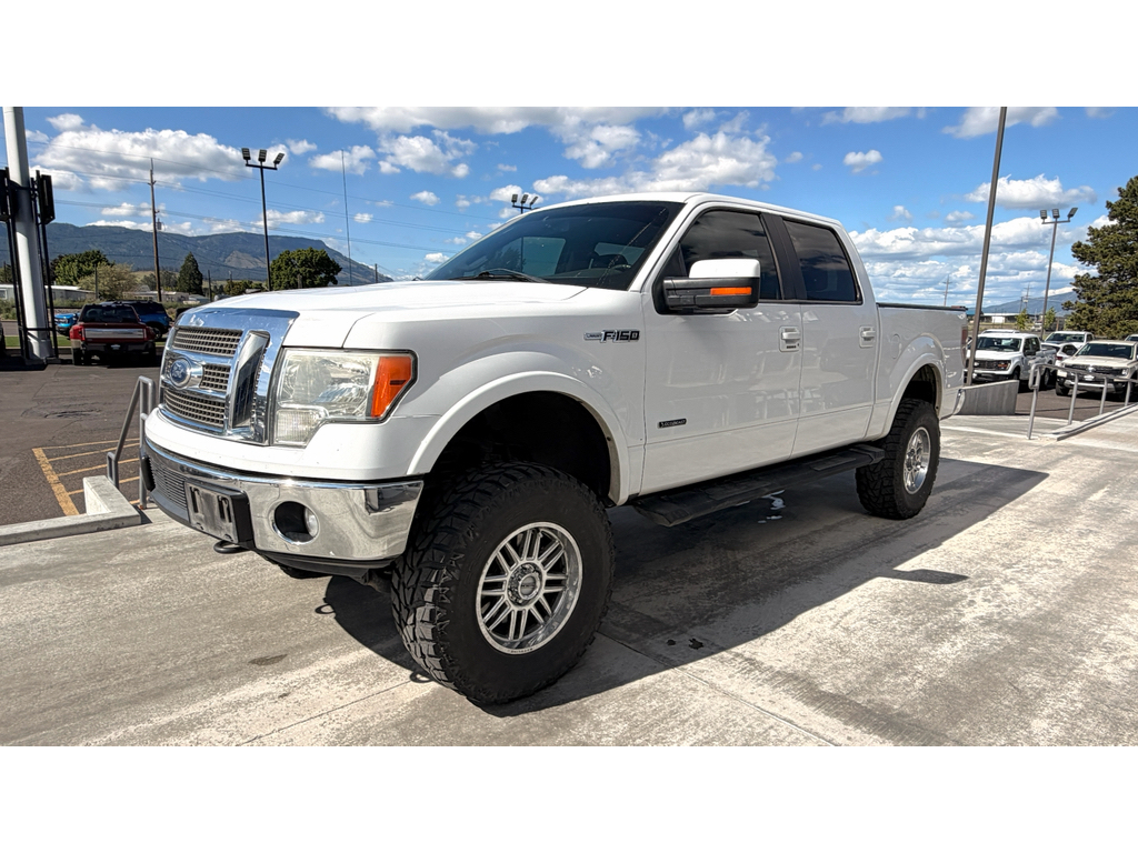 View vehicle photo 5