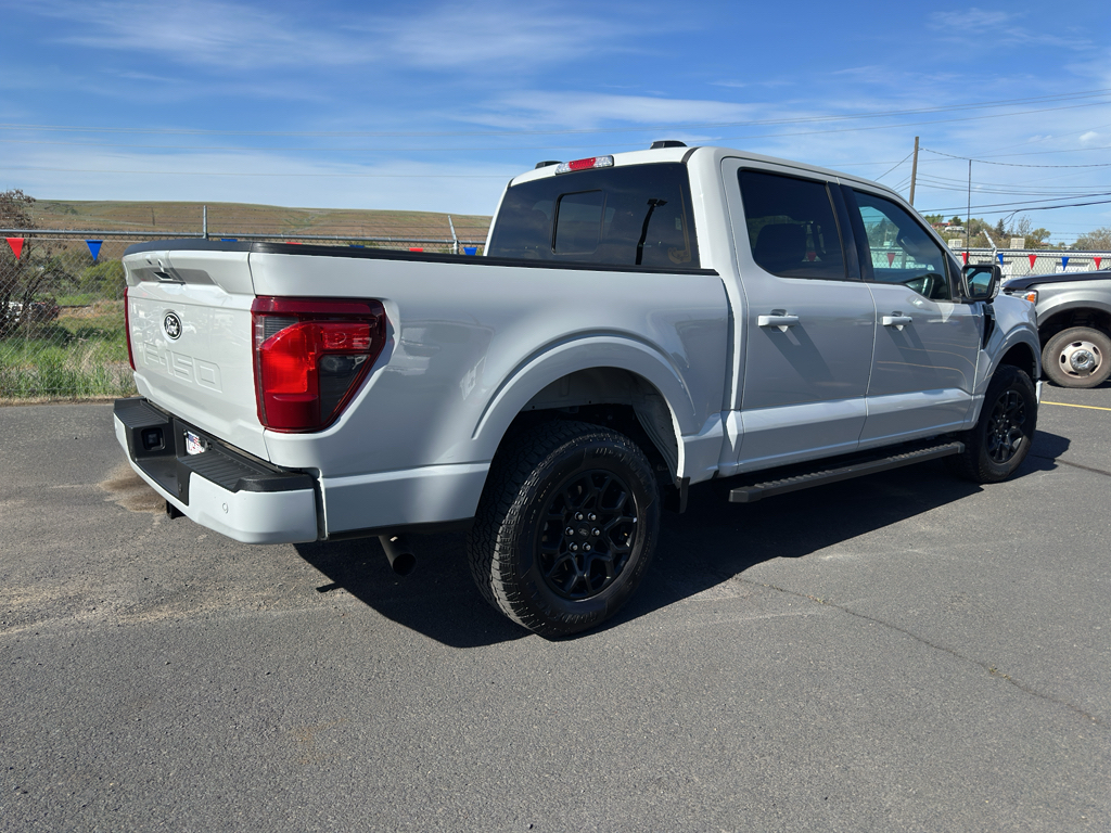 View vehicle photo 5