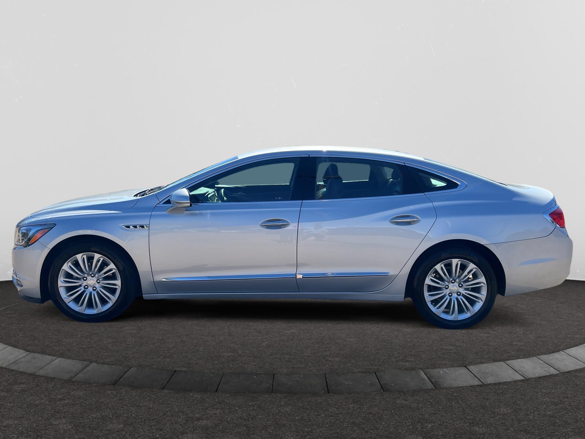 2018 Buick LaCrosse Essence FWD