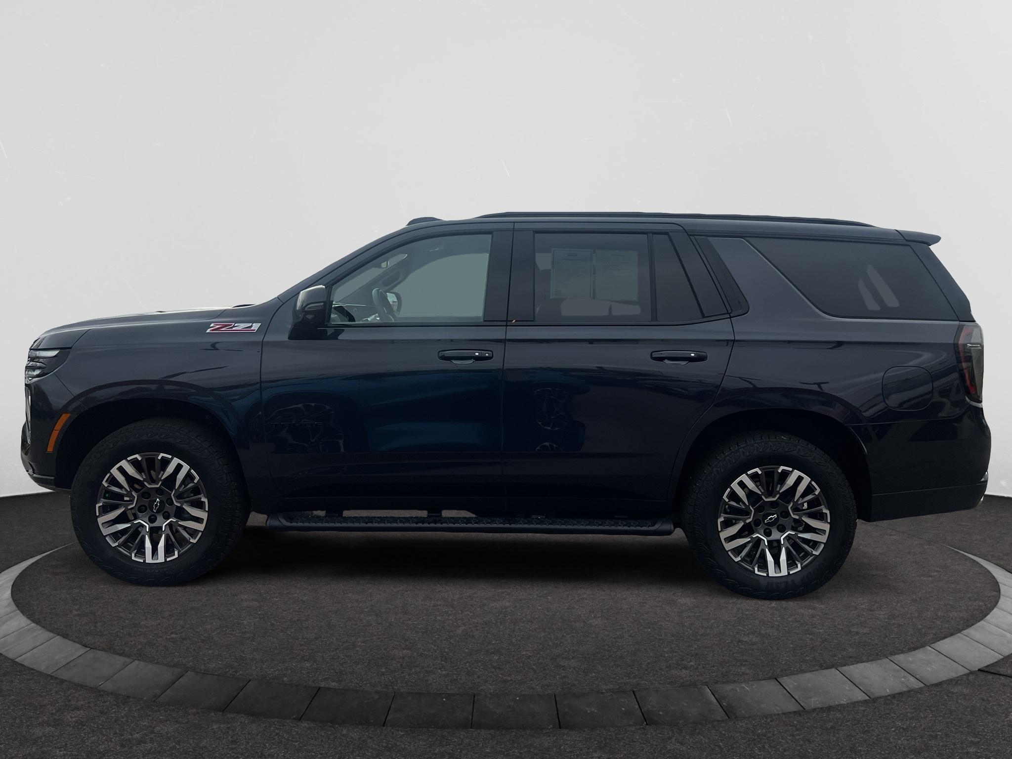 Dark Ash Metallic 2026 Chevrolet Tahoe SUV / Crossover Four-Wheel Drive Automatic