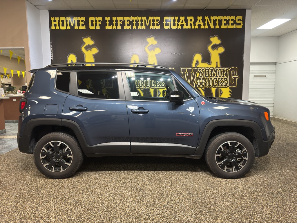 2023 Jeep Renegade Trailhawk