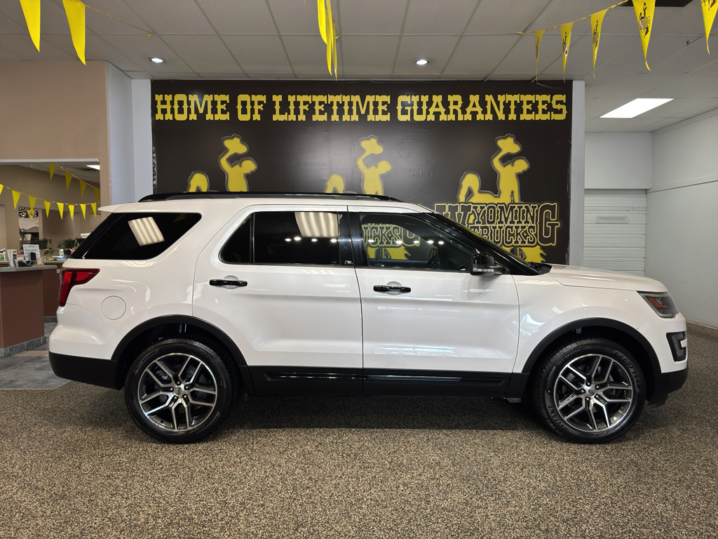 2016 Ford Explorer Sport 4WD's photo