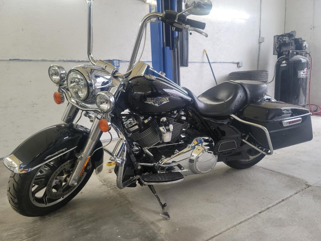 2018 Harley-Davidson FLHR  – 102382