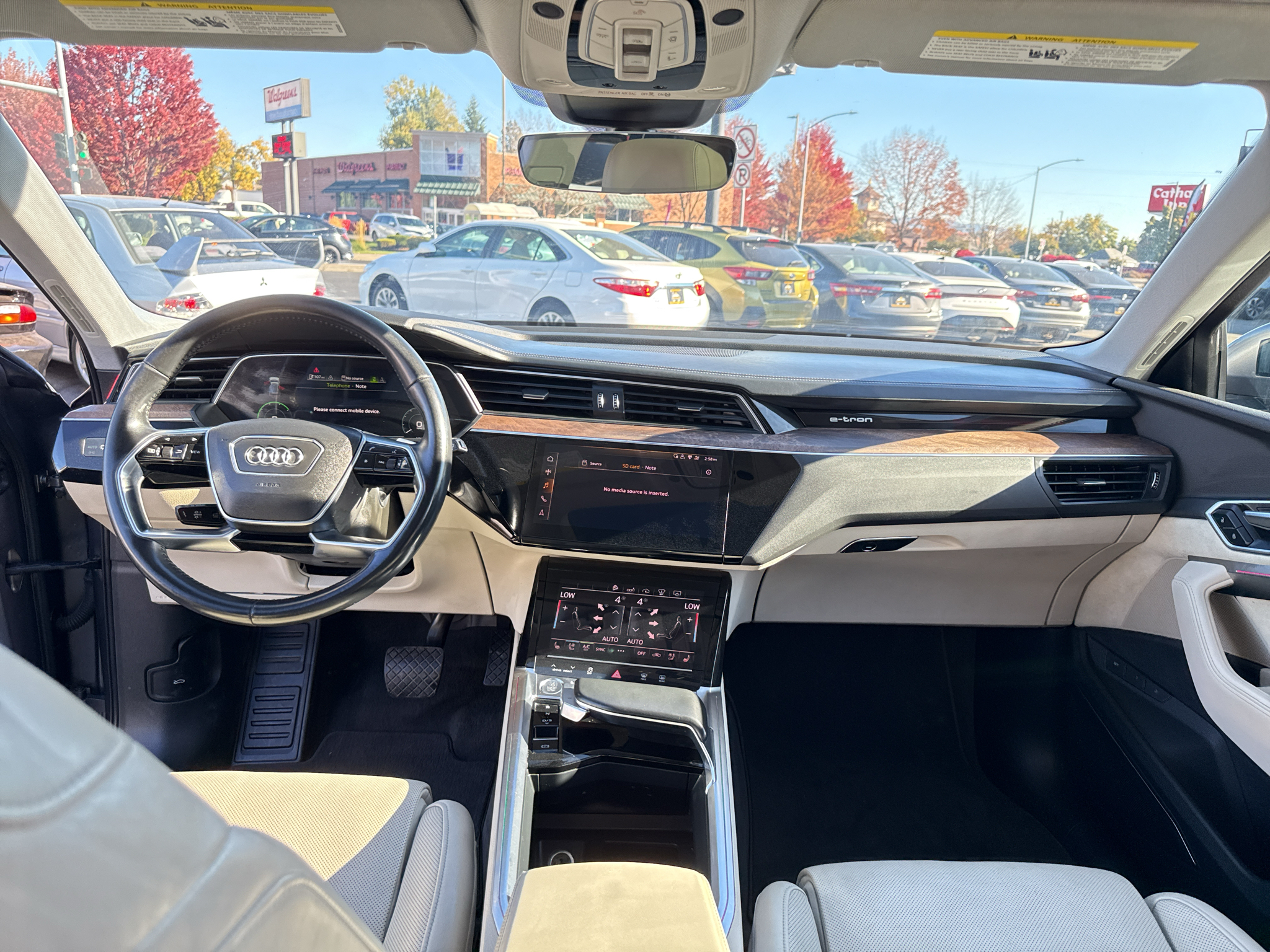 2019 Audi e-tron Prestige