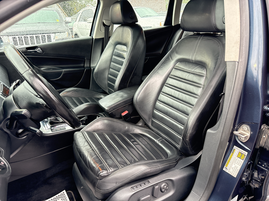 2008 Volkswagen Passat VR6 4Motion