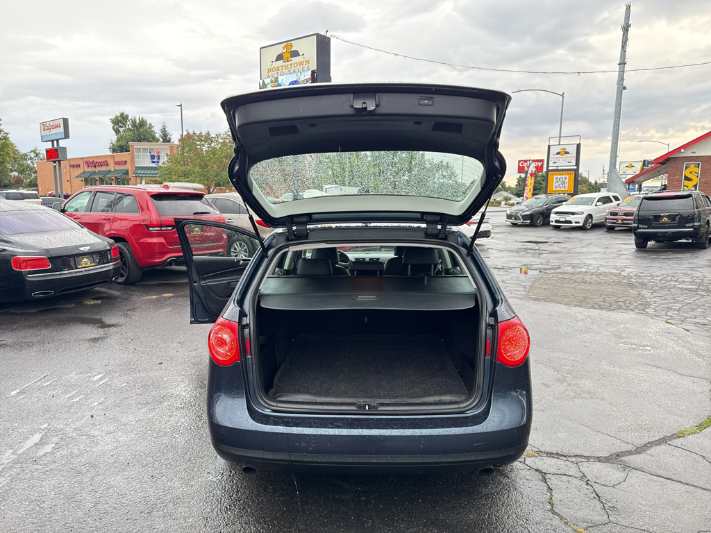 2008 Volkswagen Passat VR6 4Motion