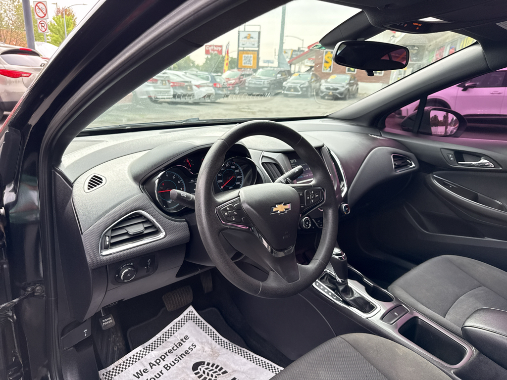 2017 Chevrolet Cruze LT