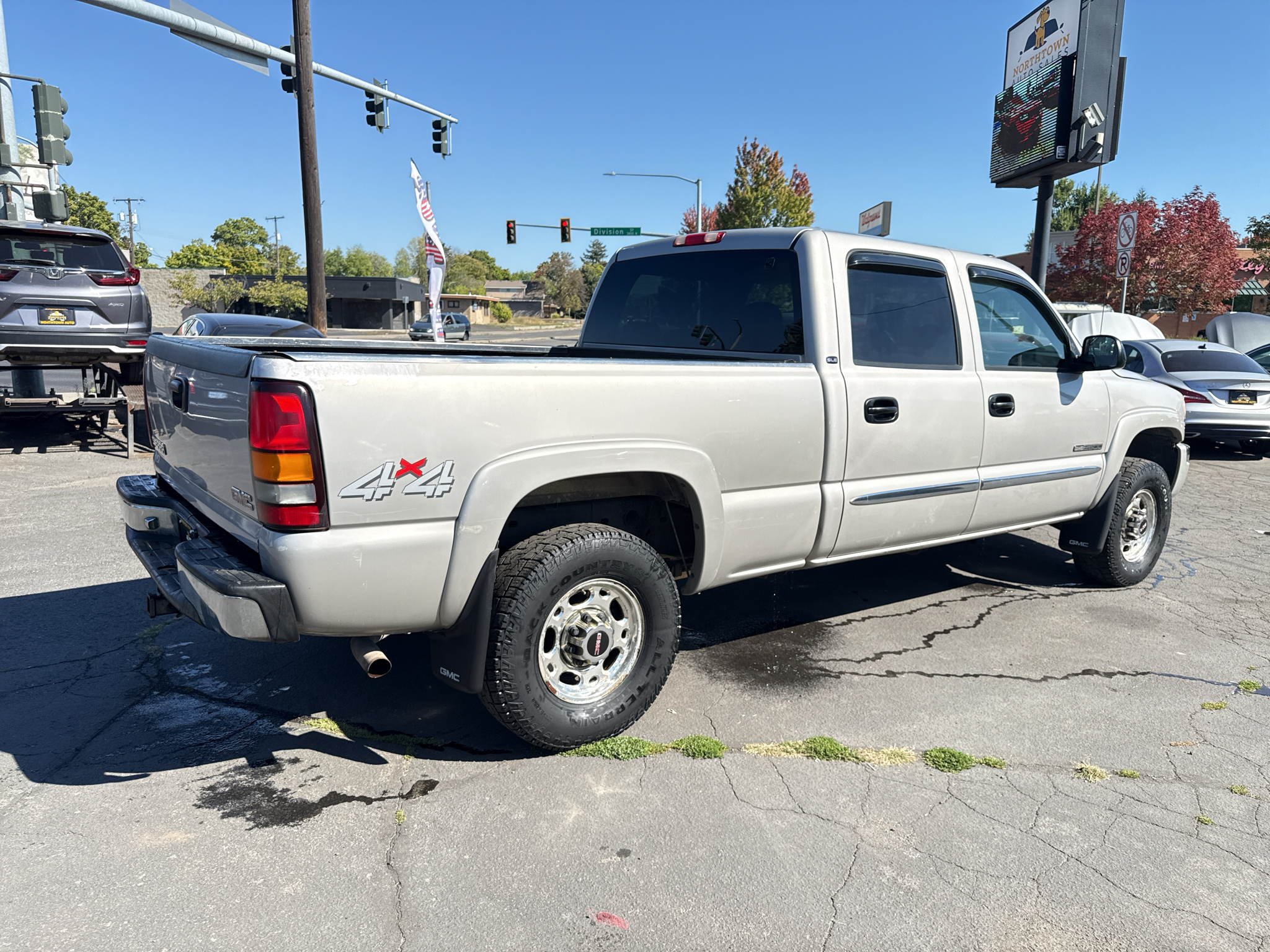 2004 GMC Sierra SLE