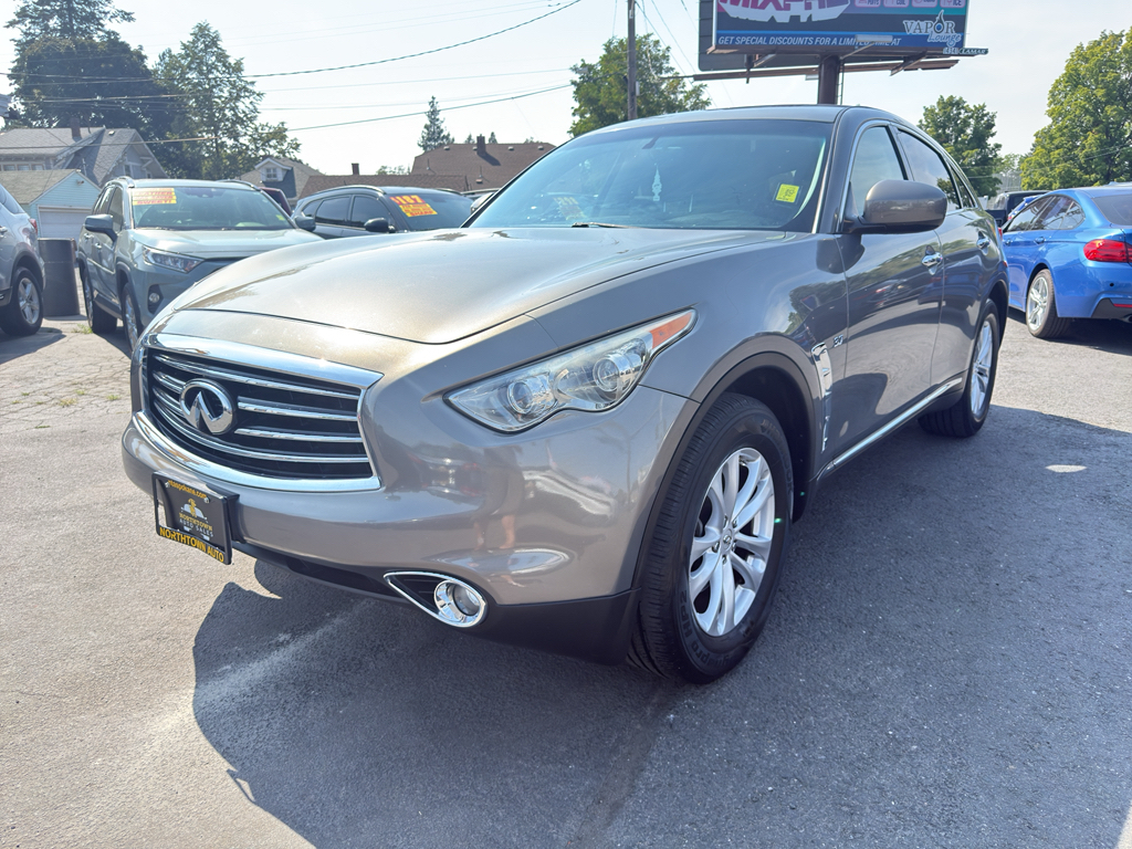 2016 INFINITI QX70  – 132210